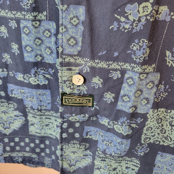 Dockers Blue Bandana Print Short Sleeve Button Down Shirt - Picture 3 of 5